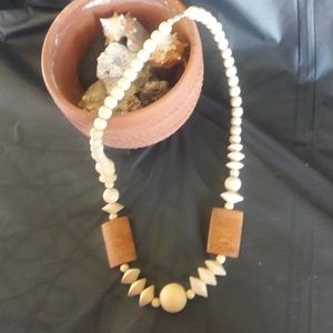 Vintage wooden beaded necklace💞
